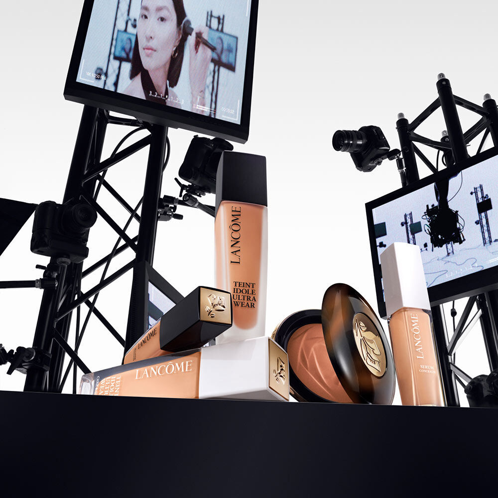 TEINT IDOLE ULTRA WEAR TRANSFORMING BRONZER - ברונזר טיינט אידול